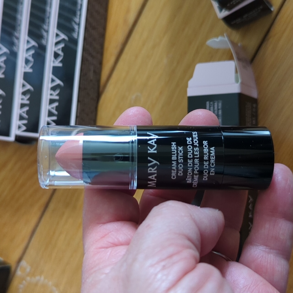 Cream Blush Duo Stick ( LTD Ed.) - Pink & Glimmer
